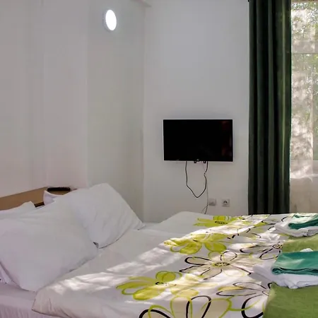 Ozren Apartament *